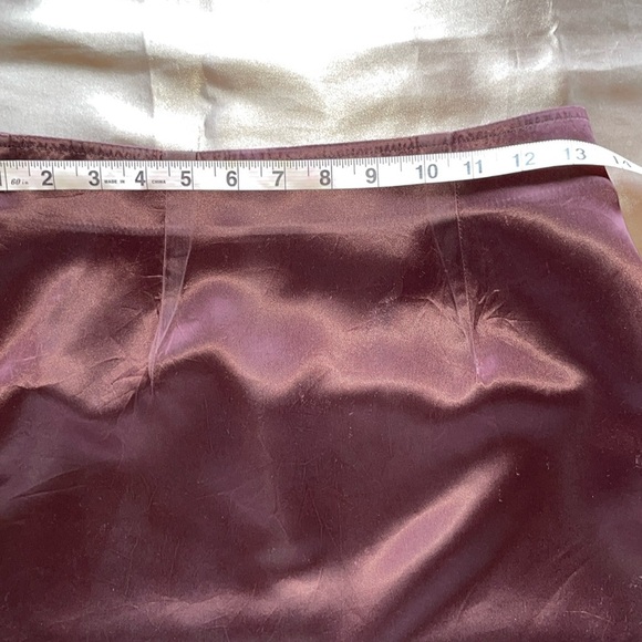 Vintage Brown Satin Fitted Mini Skirt High Waisted Back Zip Chocolate Size 9/10 - Picture 5 of 9